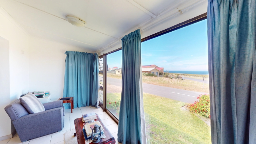 3 Bedroom Property for Sale in Palmiet Western Cape